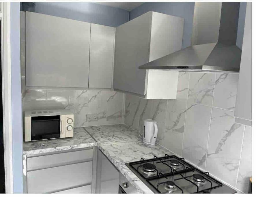 Lovely And Quiet 2 Bedroom Maisonette.Free Parking London Kültér fotó